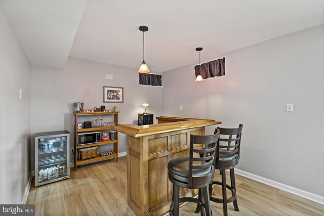 118 CARRIAGE DR, Harpers Ferry, WV 25425