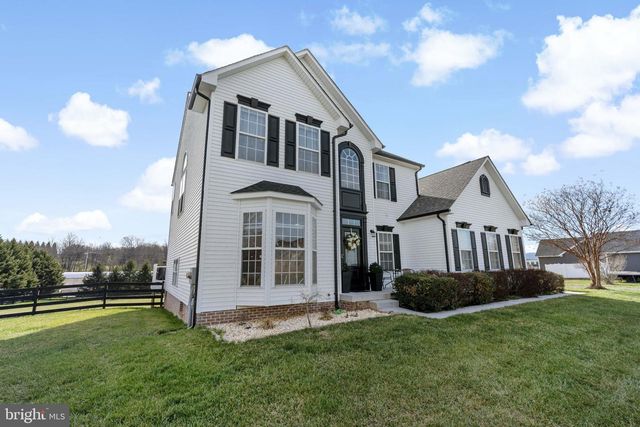 118 CARRIAGE DR, Harpers Ferry, WV 25425