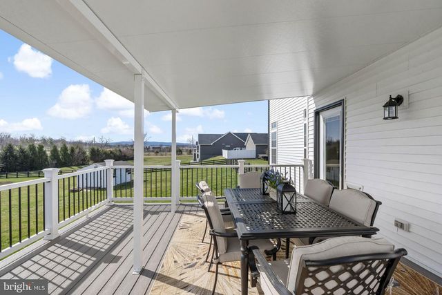 118 CARRIAGE DR, Harpers Ferry, WV 25425