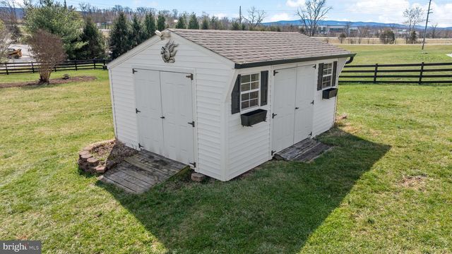 118 CARRIAGE DR, Harpers Ferry, WV 25425