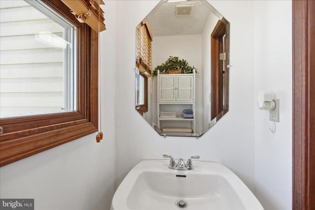 13301 OLDE OAK DR, Charlotte Hall, MD 20622