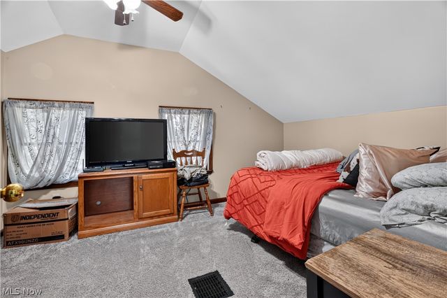 6187 Larkhall Drive, Madison, OH 44057