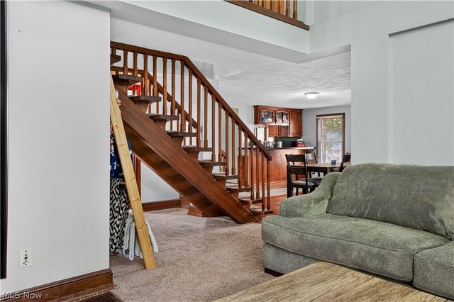 6187 Larkhall Drive, Madison, OH 44057