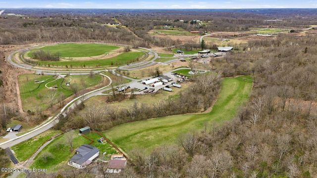 1108 S Beckley Station Rd, Louisville, KY 40245