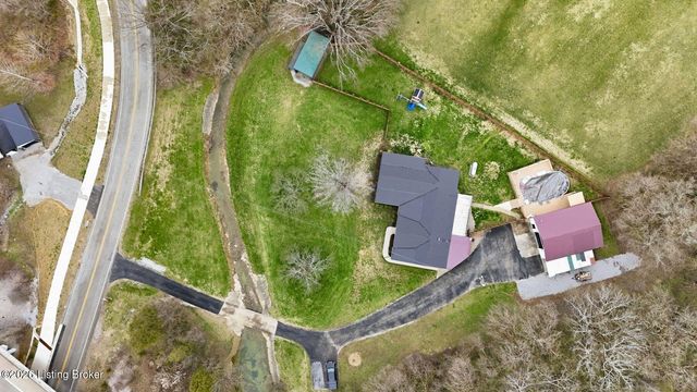 1108 S Beckley Station Rd, Louisville, KY 40245