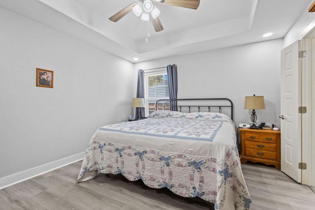 608 E Shepherd Street, Denison, TX 75021
