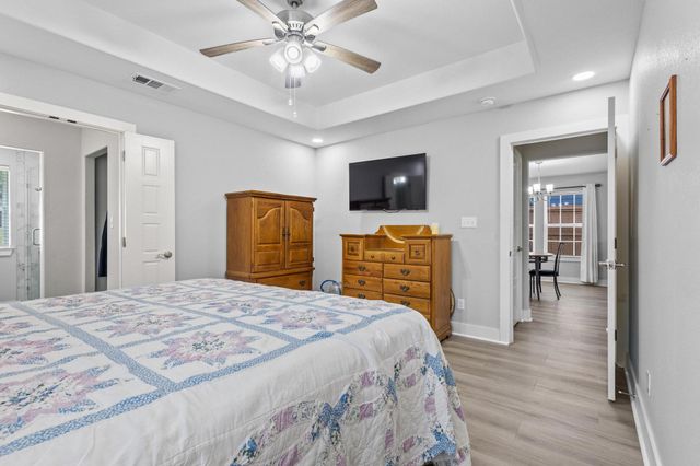 608 E Shepherd Street, Denison, TX 75021