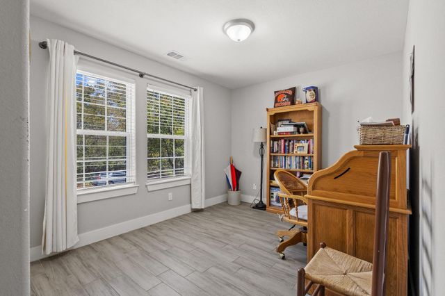 608 E Shepherd Street, Denison, TX 75021