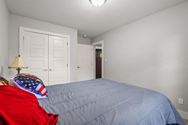 608 E Shepherd Street, Denison, TX 75021