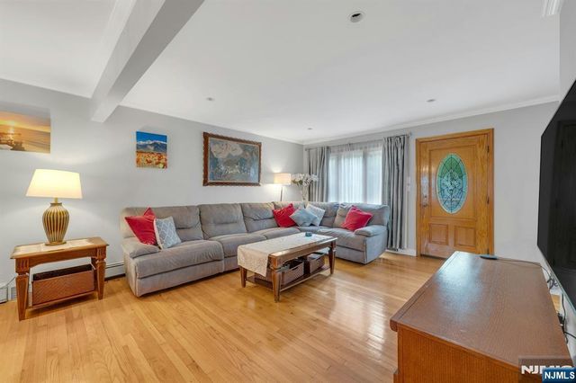 24 Cambridge Road, Tenafly, NJ 07670