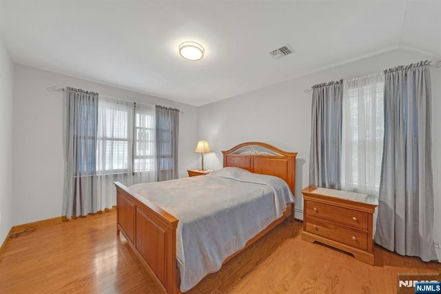 24 Cambridge Road, Tenafly, NJ 07670