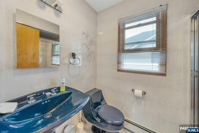 24 Cambridge Road, Tenafly, NJ 07670