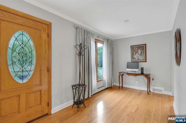 24 Cambridge Road, Tenafly, NJ 07670