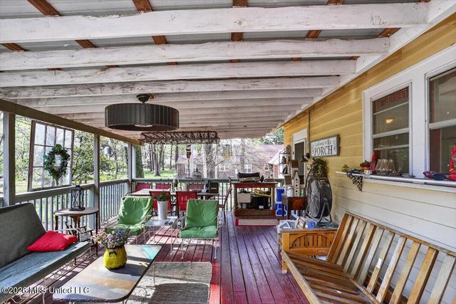 9313 Pigeon Roost Road, Olive Branch, MS 38654