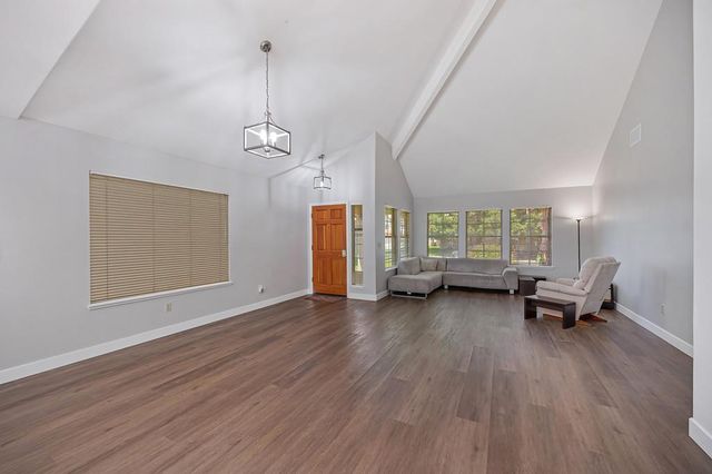 8965 White Star Way, Elk Grove, CA 95758