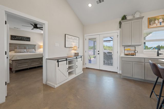 1031 Augustus Court, Rio Vista, TX 76093
