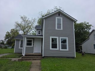 409 W Southern Avenue, Springfield, OH 45506