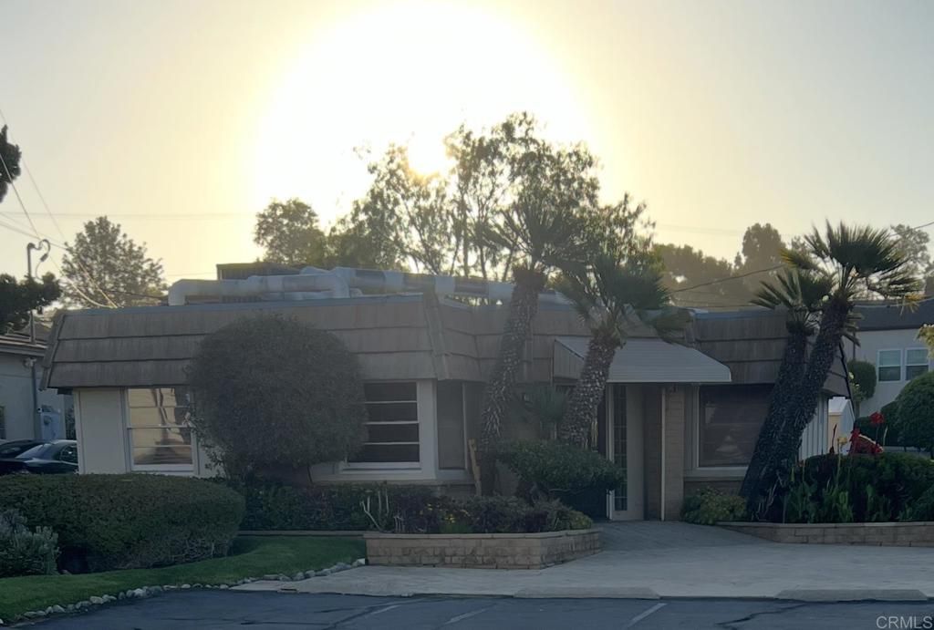 301 N Vine Street, Fallbrook, CA 92028 — photo 2