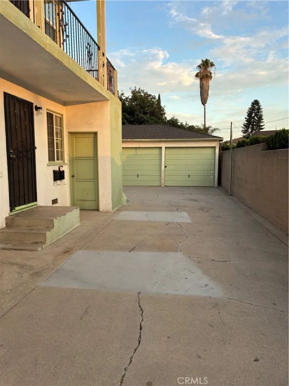4978 Southern, South Gate, CA 90280