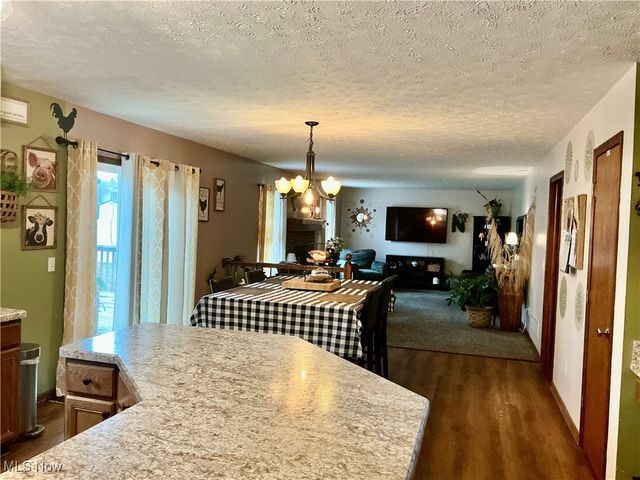 11912 Packets Street NW, Canal Fulton, OH 44614