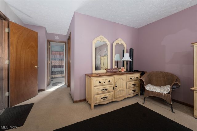 11912 Packets Street NW, Canal Fulton, OH 44614