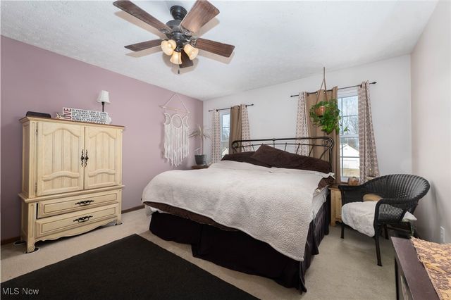 11912 Packets Street NW, Canal Fulton, OH 44614