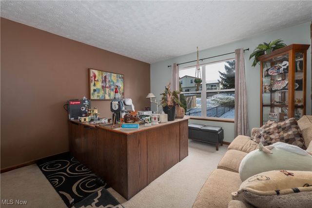 11912 Packets Street NW, Canal Fulton, OH 44614