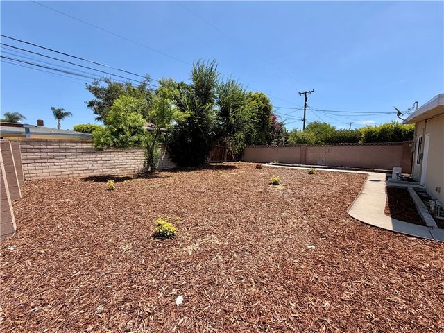 315 E Francis, La Habra, CA 90631