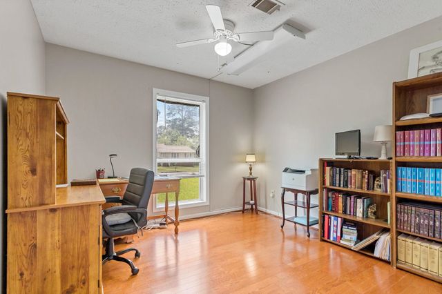 206 Aberdeen Lane, Spartanburg, SC 29307