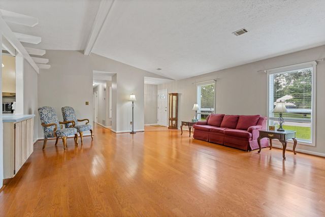 206 Aberdeen Lane, Spartanburg, SC 29307