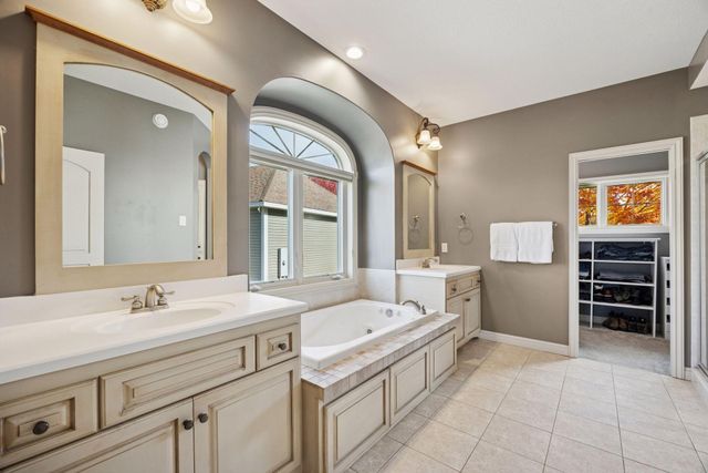 2882 121st Court NE, Blaine, MN 55449