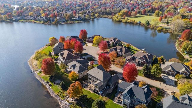 2882 121st Court NE, Blaine, MN 55449