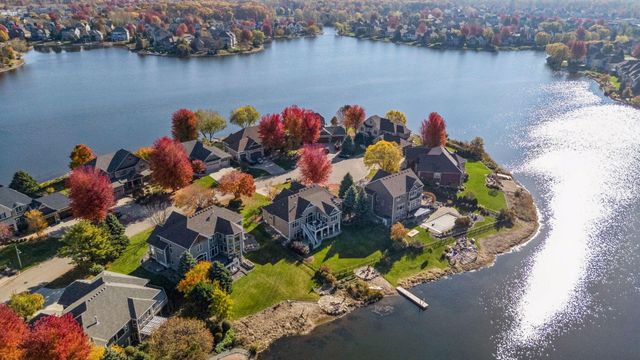 2882 121st Court NE, Blaine, MN 55449