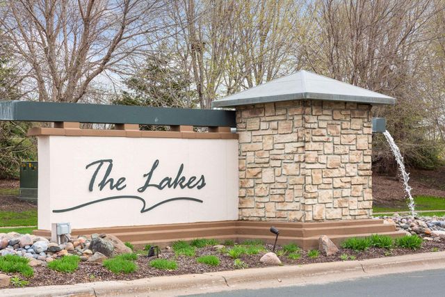 2882 121st Court NE, Blaine, MN 55449