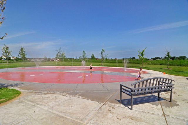 2882 121st Court NE, Blaine, MN 55449