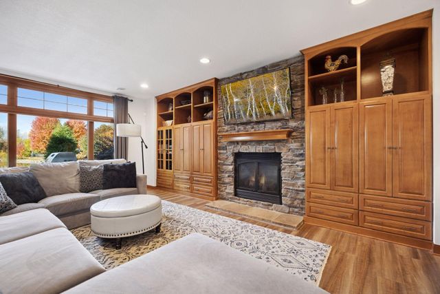 2882 121st Court NE, Blaine, MN 55449