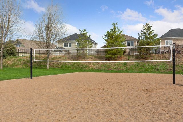 2882 121st Court NE, Blaine, MN 55449