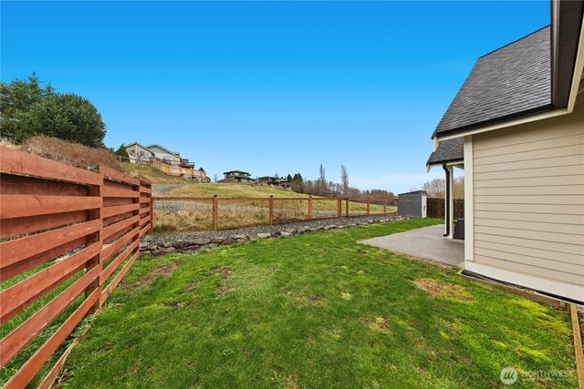 5612 Clearview Drive, Ferndale, WA 98248