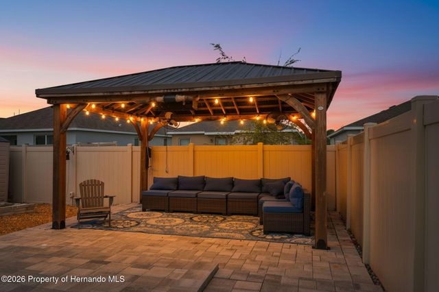 6647 Seaway Drive, Brooksville, FL 34604