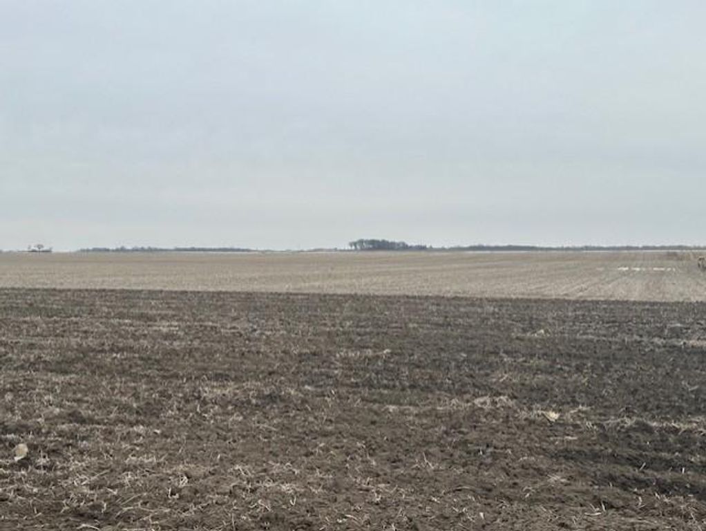XXX 570th Avenue, Austin, MN 55912