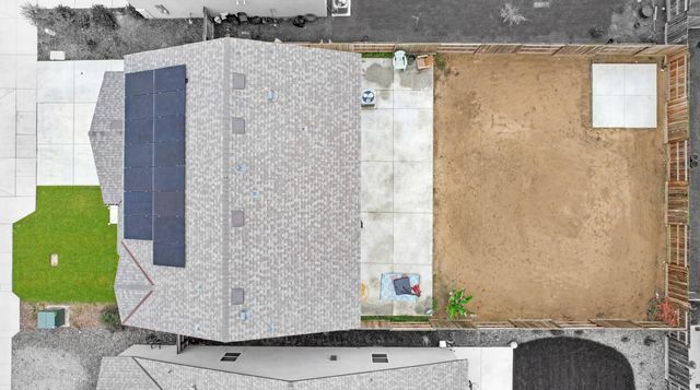 1932 Justice Avenue, Tulare, CA 93274