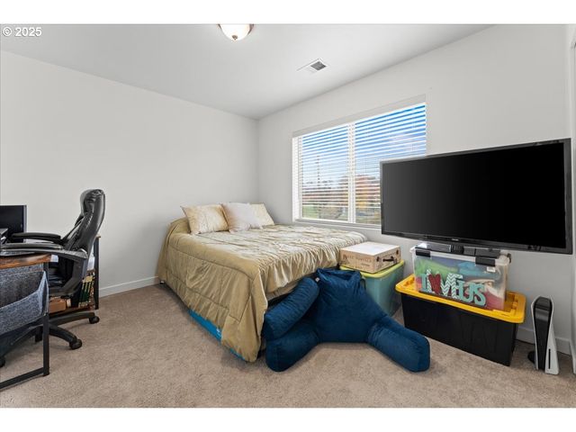 7908 Se HARNEY St, Portland, OR 97206