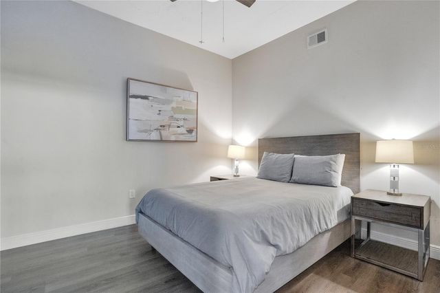 525 E JACKSON STREET 502, Orlando, FL 32801