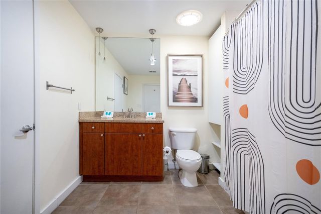 525 E JACKSON STREET 502, Orlando, FL 32801