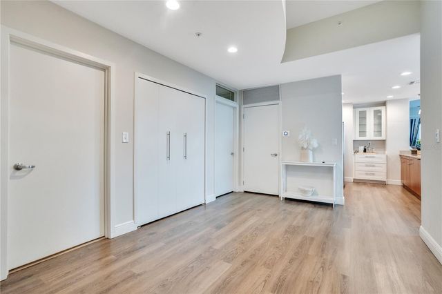 525 E JACKSON STREET 502, Orlando, FL 32801