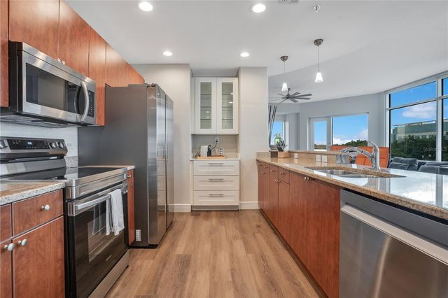 525 E JACKSON STREET 502, Orlando, FL 32801