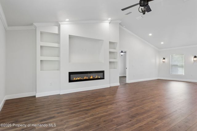 9412 Noddy Tern Road, Weeki Wachee, FL 34613