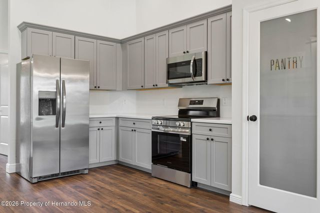9412 Noddy Tern Road, Weeki Wachee, FL 34613