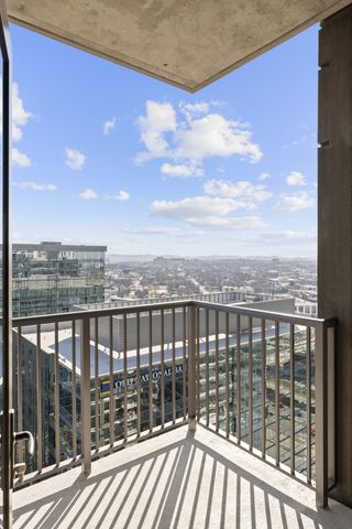 1212 Demonbreun St A13, Nashville, TN 37203