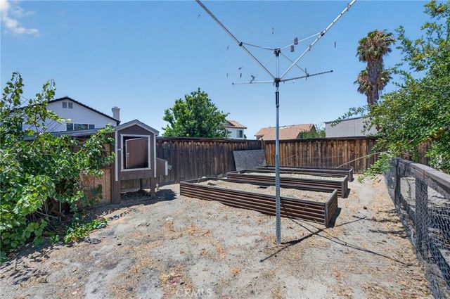 1448 Calle San Sebastian, San Jacinto, CA 92583
